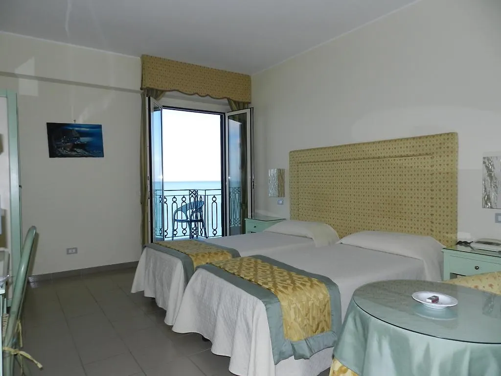 Hotel Il Mulino Capo d'Orlando 4*,  Italy
